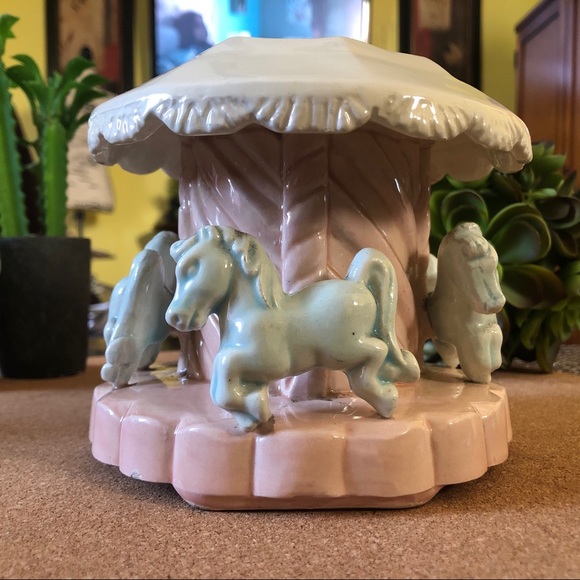 Mid Century Carousel 1957 Conrad Ceramics - Picture 5 of 6